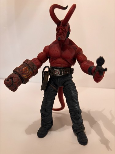Hellboy mezco toys - hellboy, action
